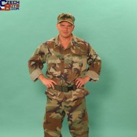 Military muscle man - Picture 1