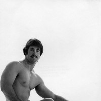 Bruce Van Allen naked - Picture 8