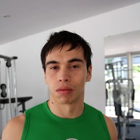 Sixpack in a gym - Picture 1