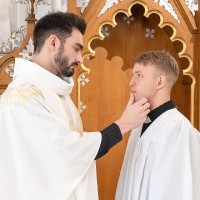 Altar boy Noah, chapter 4 - Picture 2